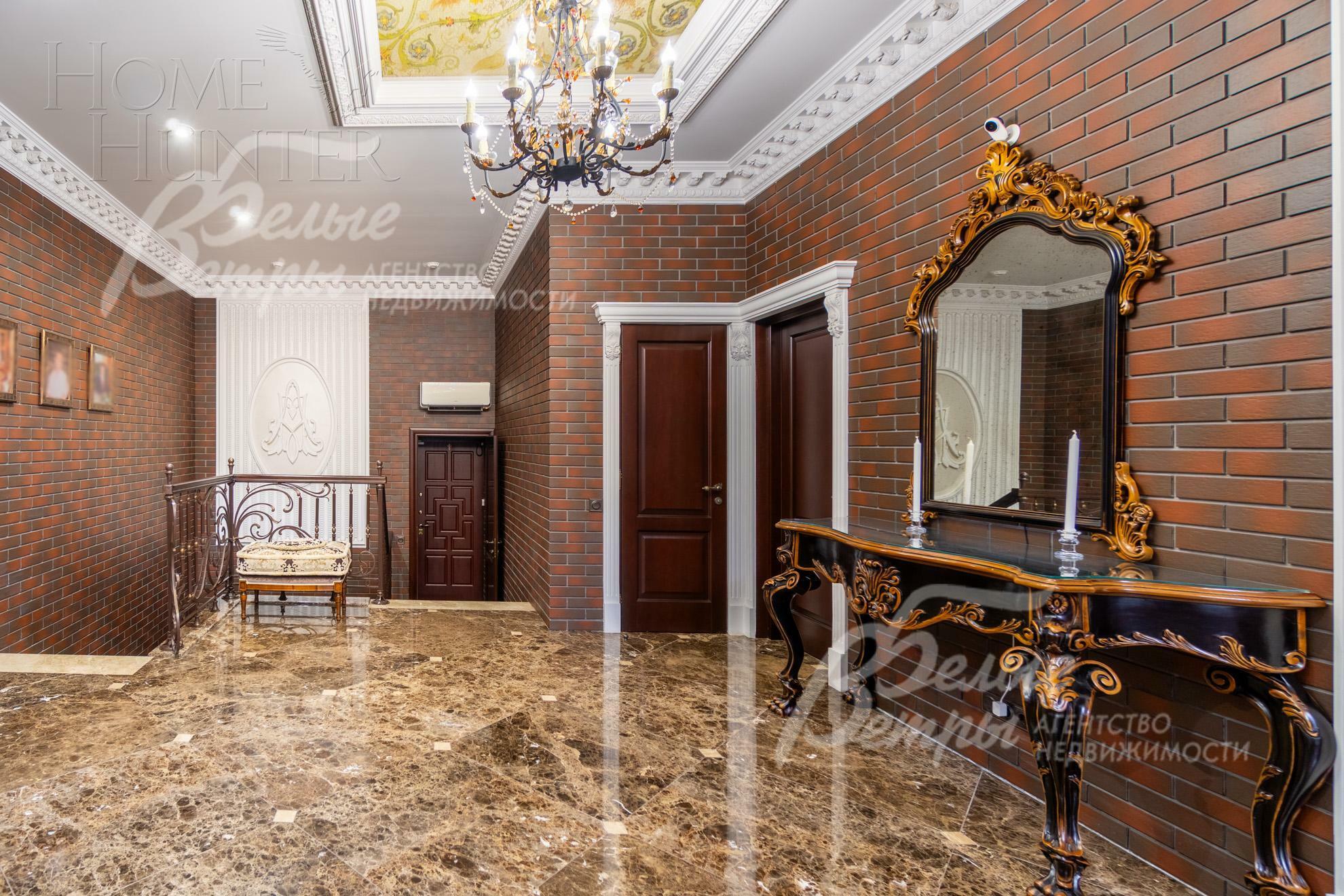 2-этажный коттедж 1 000 м² с отделкой