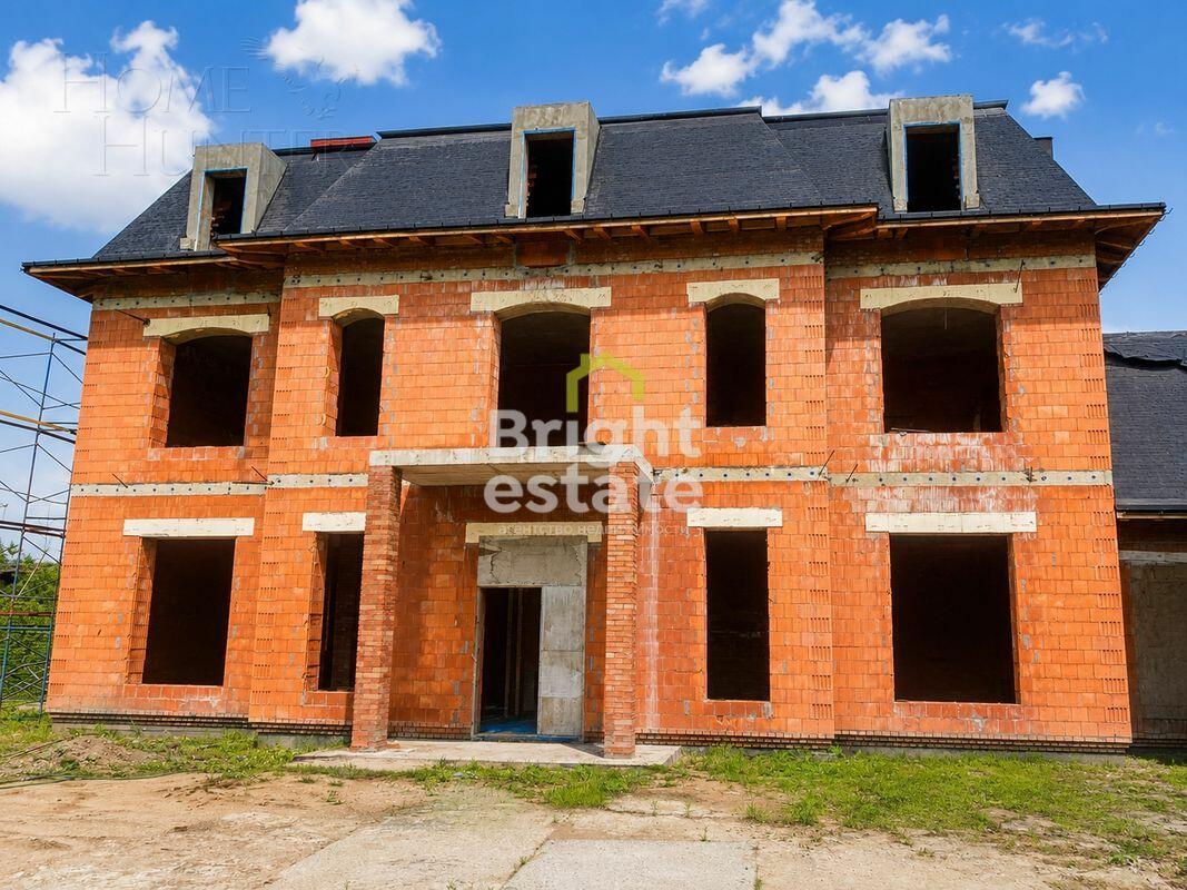 2-этажный коттедж 1 250 м² без отделки