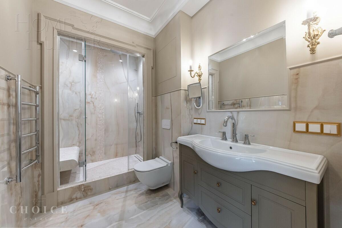 2-этажный коттедж 721 м² с отделкой