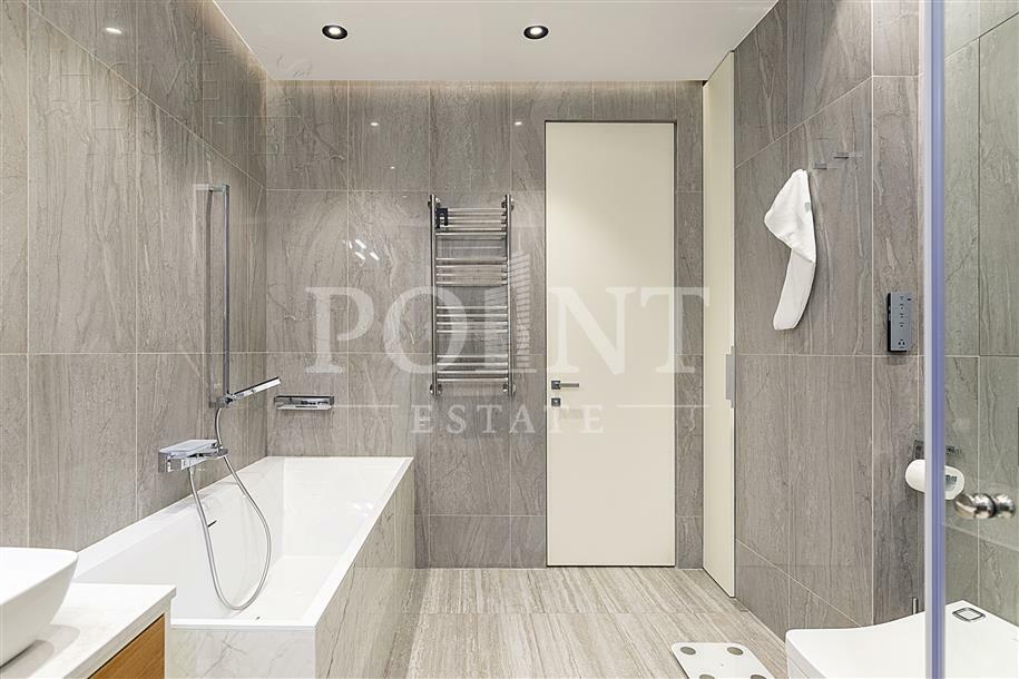 3-этажный таунхаус 238.4 м² с отделкой