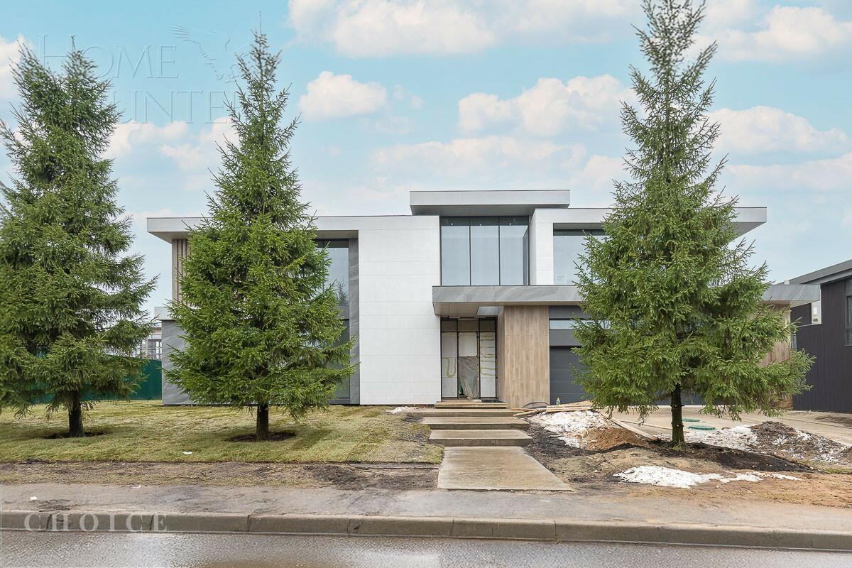 2-этажный коттедж 891 м² без отделки