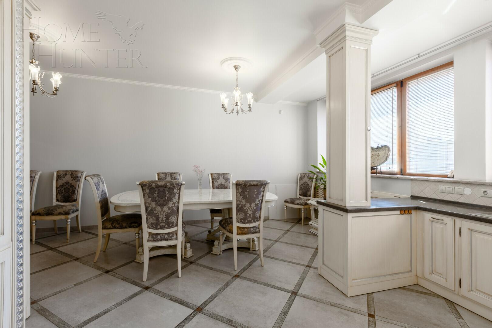 8-КОМН. КВАРТИРА С ОТДЕЛКОЙ 275.3 М² НА 9 ЭТАЖЕ