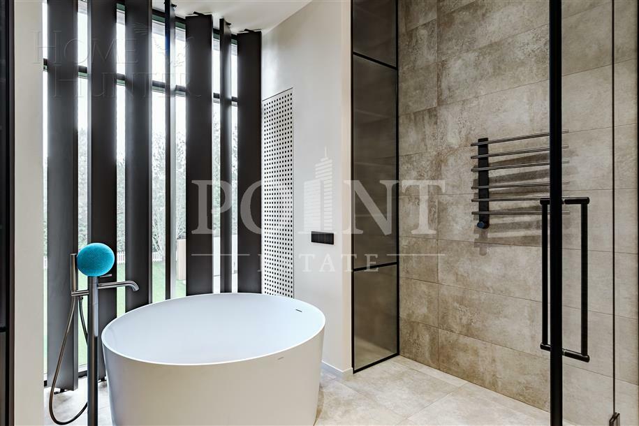 2-этажный коттедж 650 м² с отделкой