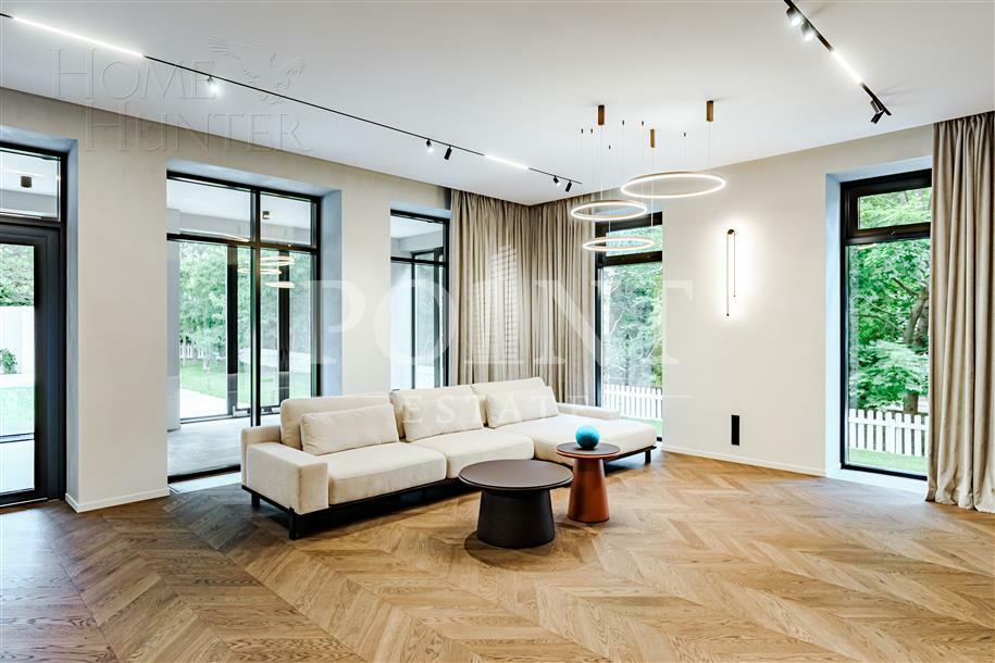 2-этажный коттедж 650 м² с отделкой
