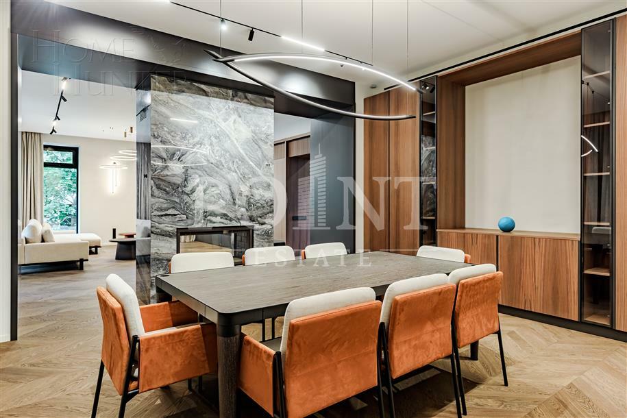 2-этажный коттедж 650 м² с отделкой