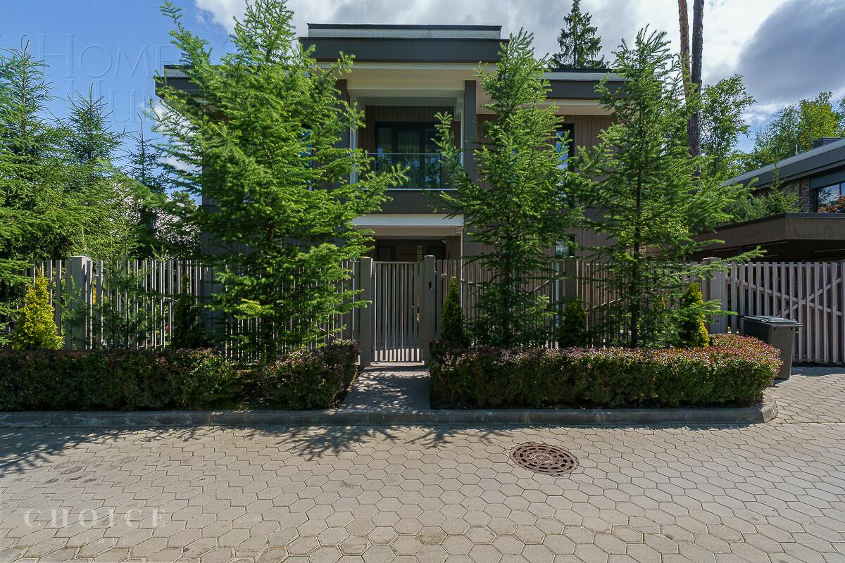 2-этажный коттедж 320 м² с отделкой