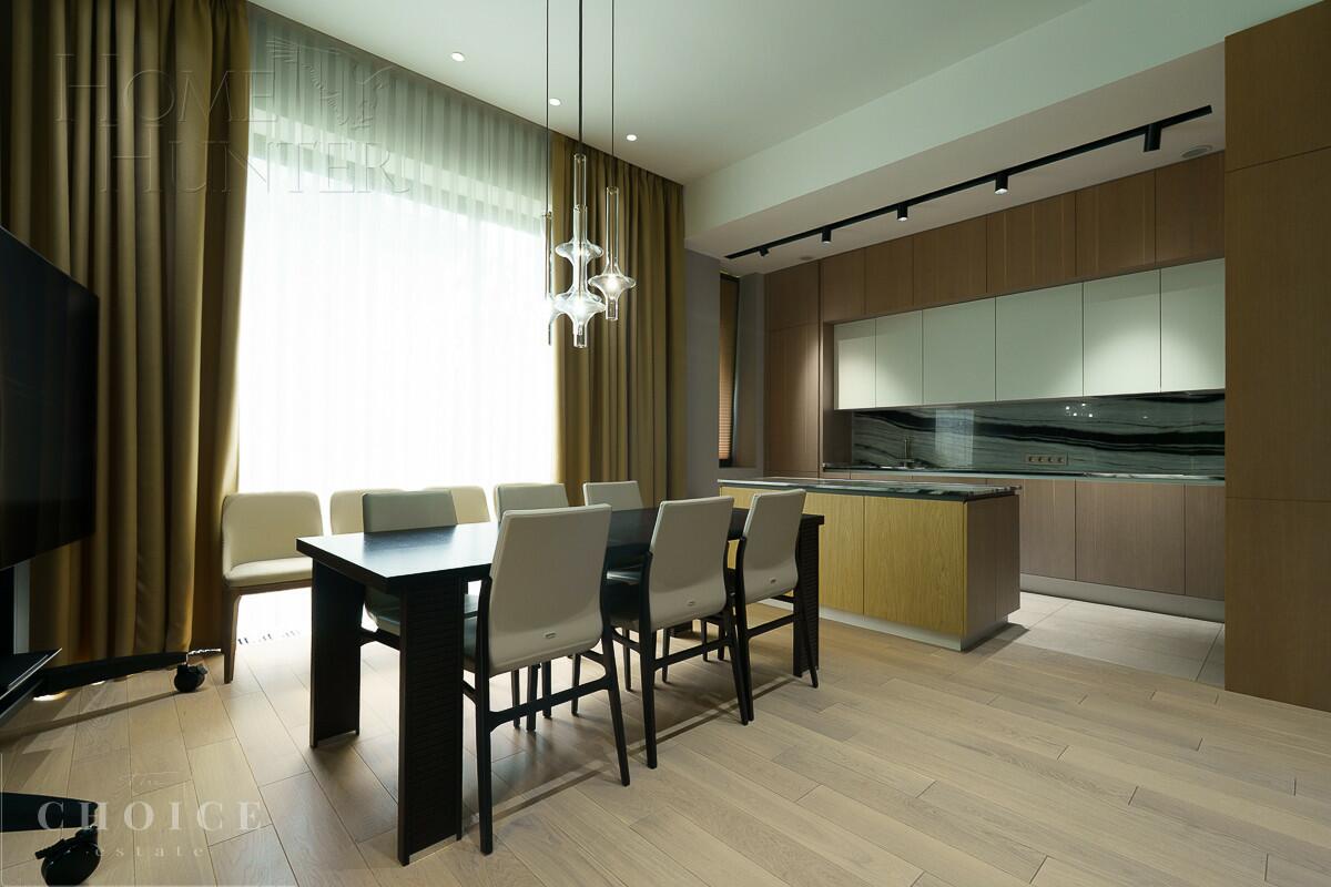 2-этажный коттедж 320 м² с отделкой