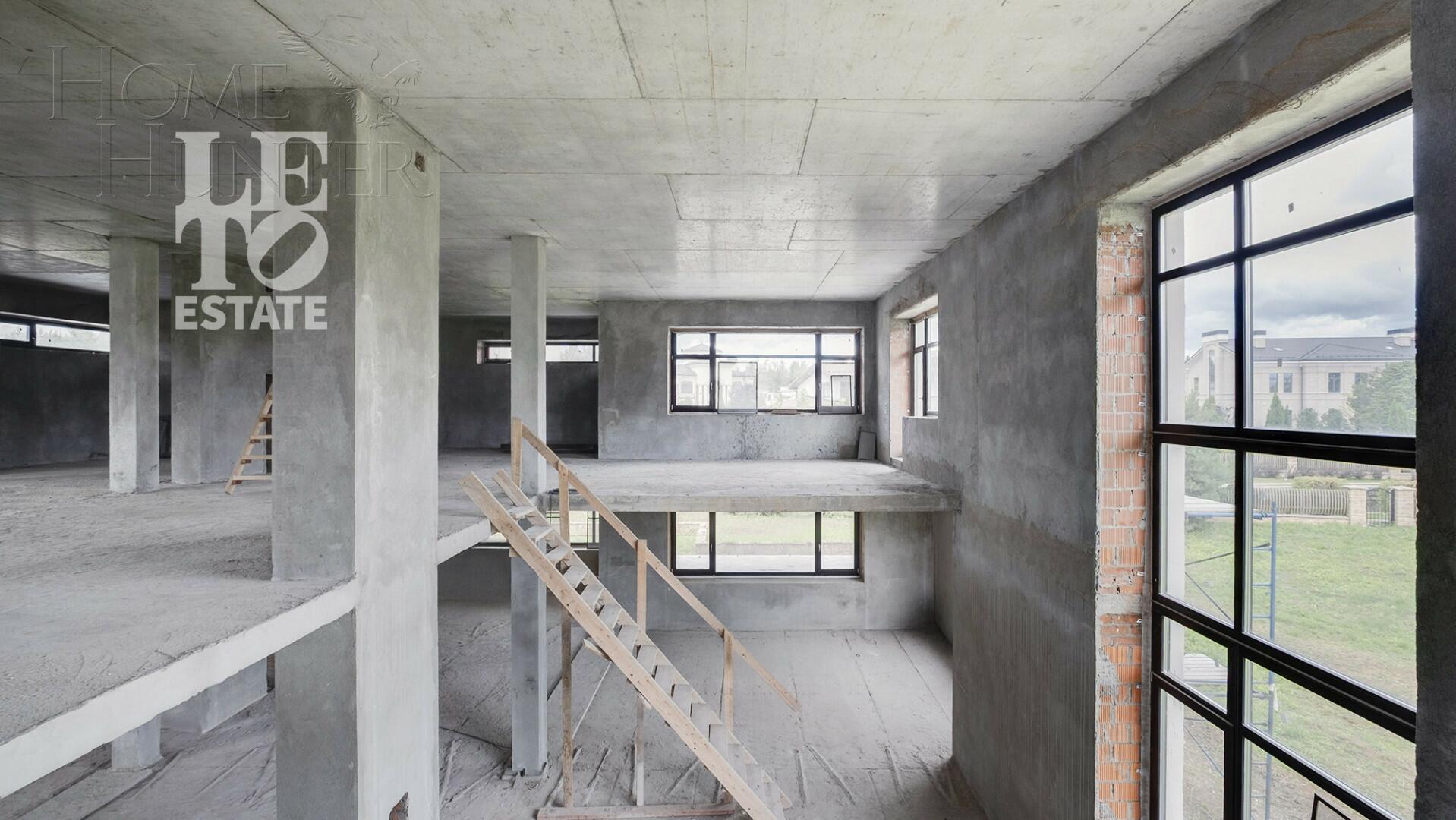 2-этажный коттедж 700 м² без отделки