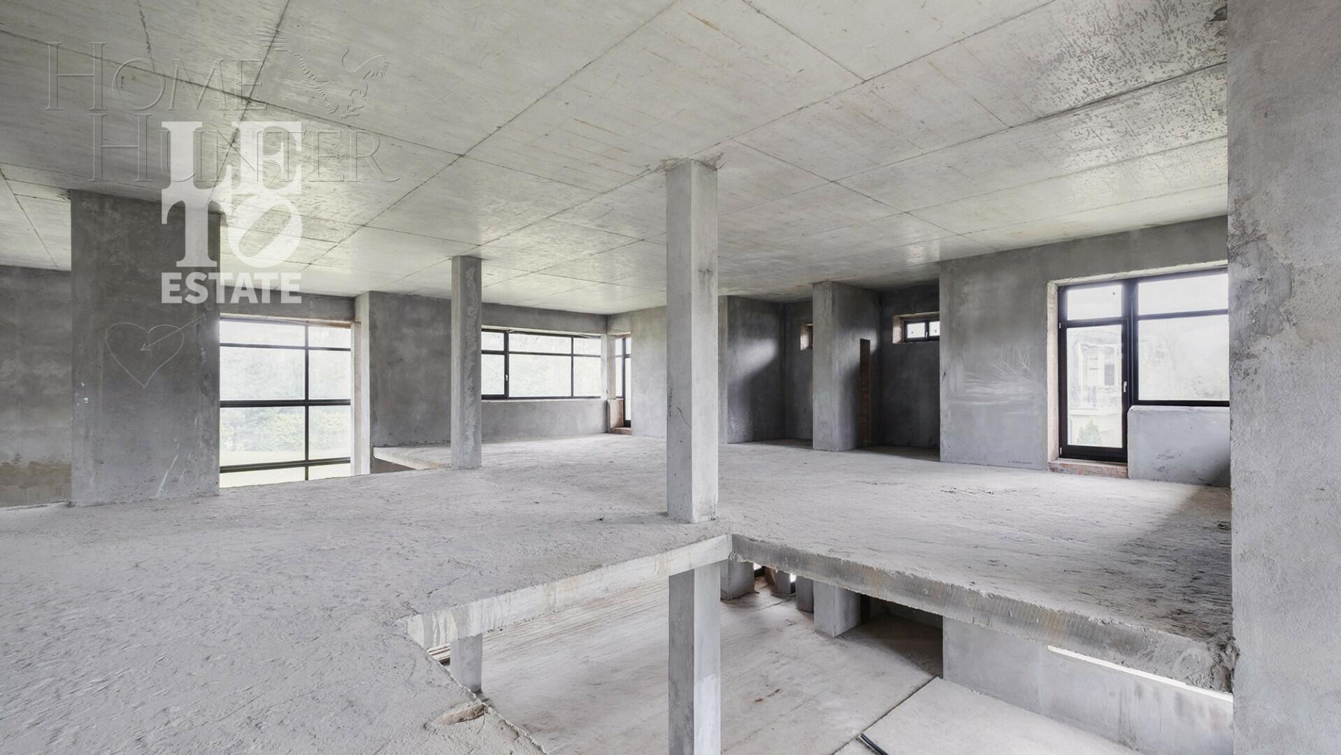 2-этажный коттедж 700 м² без отделки