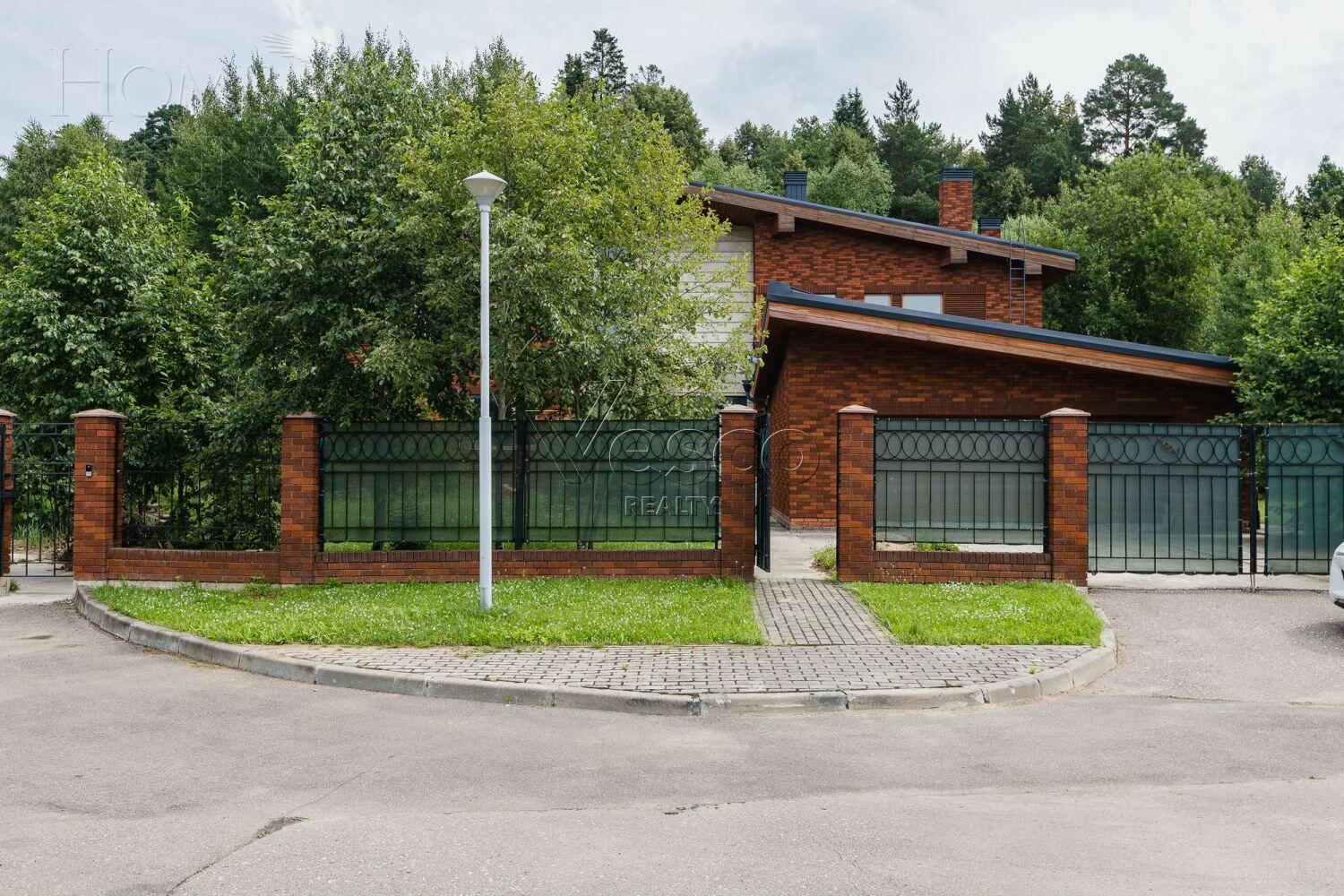 2-этажный коттедж 428 м² без отделки
