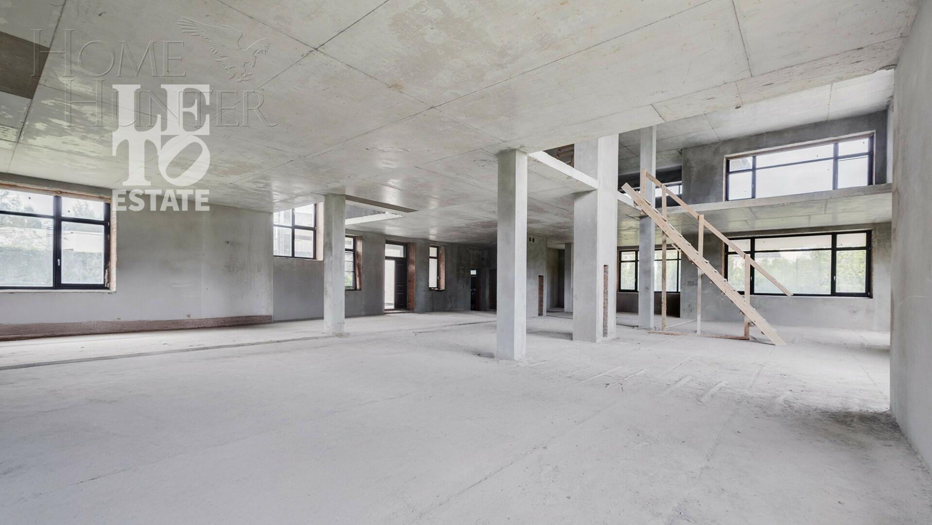 2-этажный коттедж 700 м² без отделки