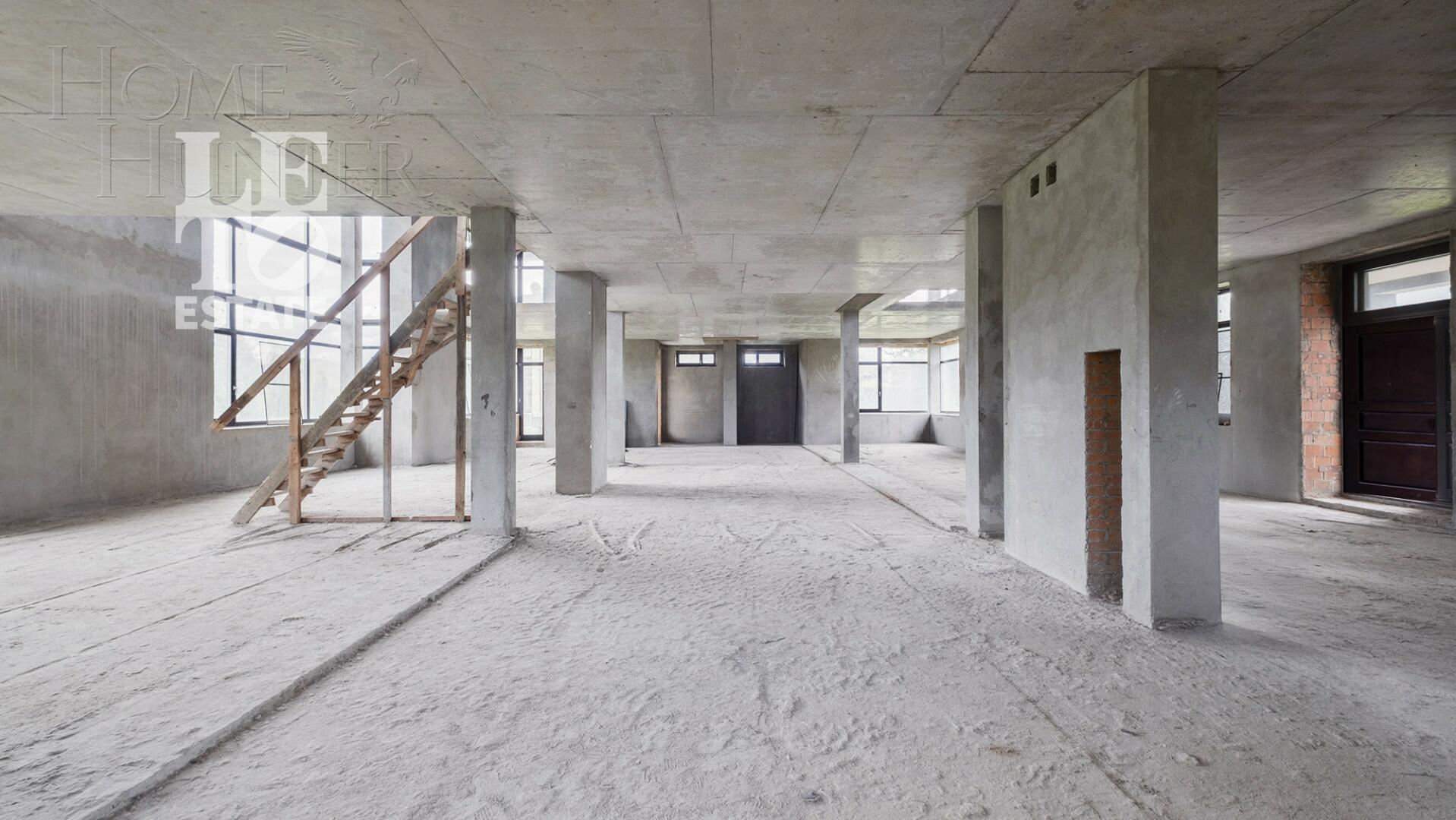 2-этажный коттедж 700 м² без отделки