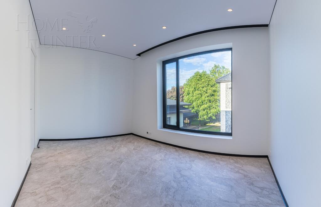 2-этажный коттедж 341 м² с отделкой