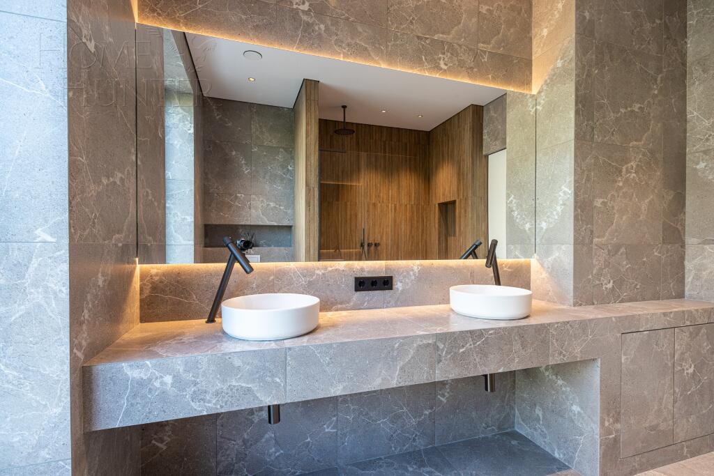 2-этажный коттедж 341 м² с отделкой