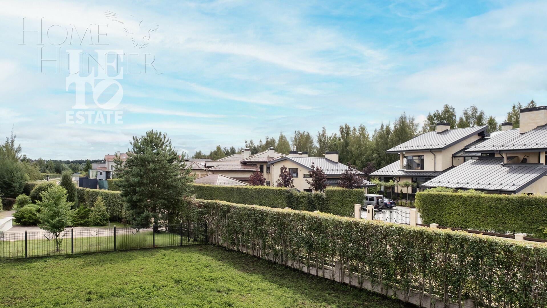 2-этажный коттедж 700 м² без отделки