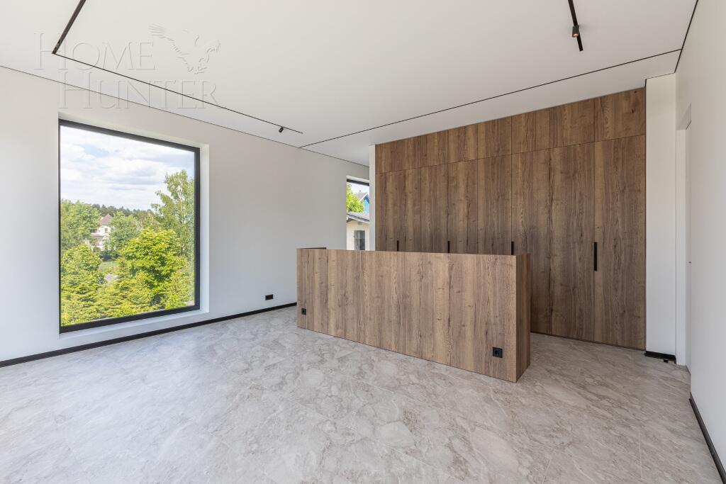 2-этажный коттедж 341 м² с отделкой