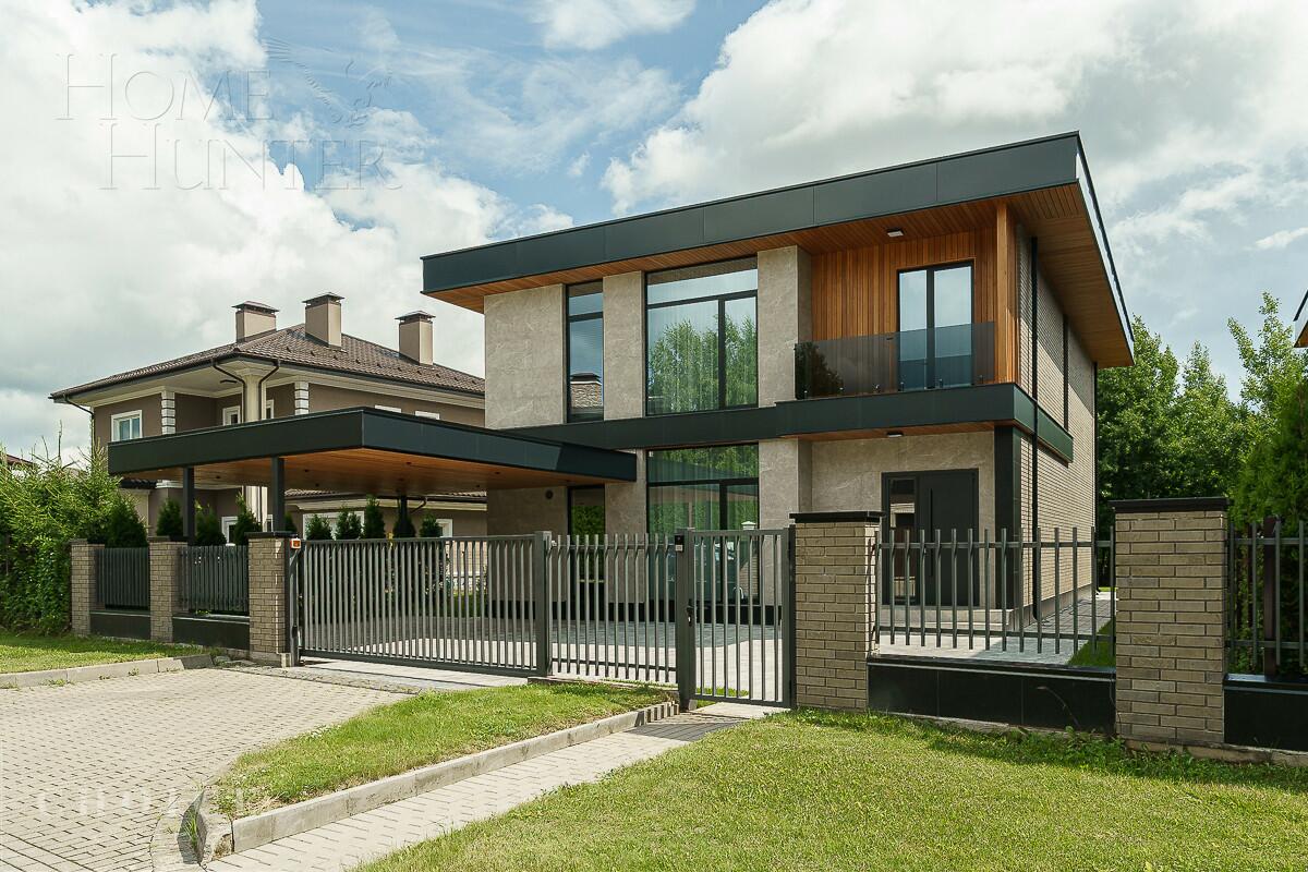 2-этажный коттедж 320 м² с отделкой