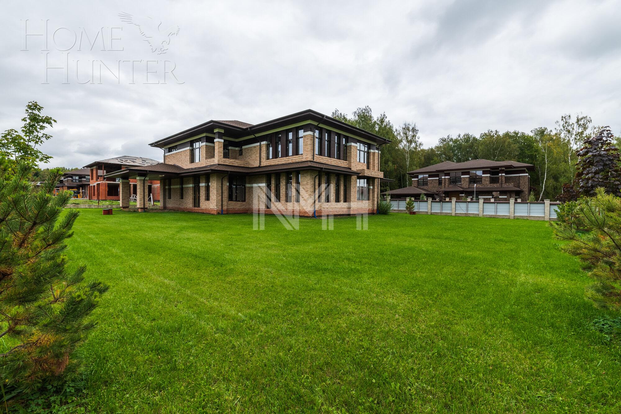 2-этажный коттедж 460 м² без отделки