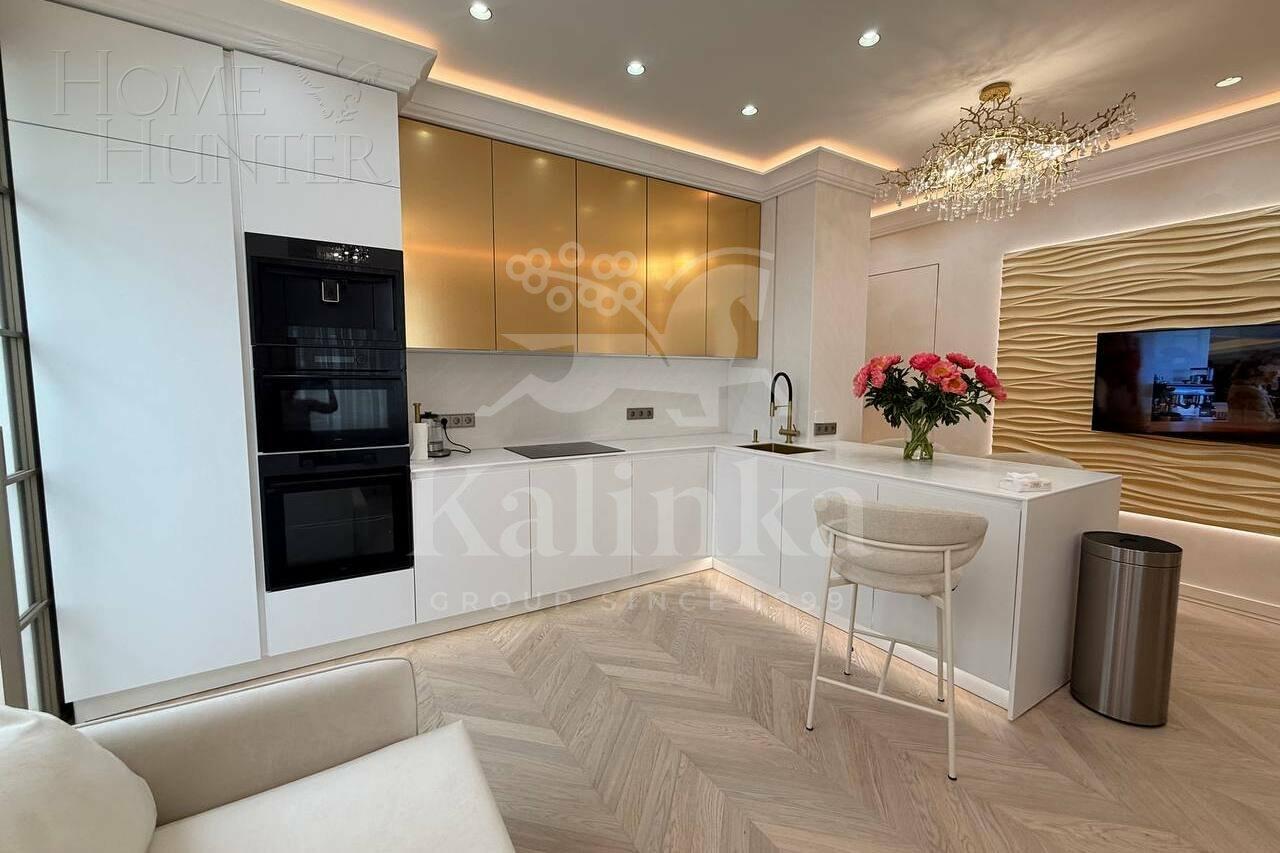 4-КОМН. КВАРТИРА С ОТДЕЛКОЙ 114 М² НА 3 ЭТАЖЕ