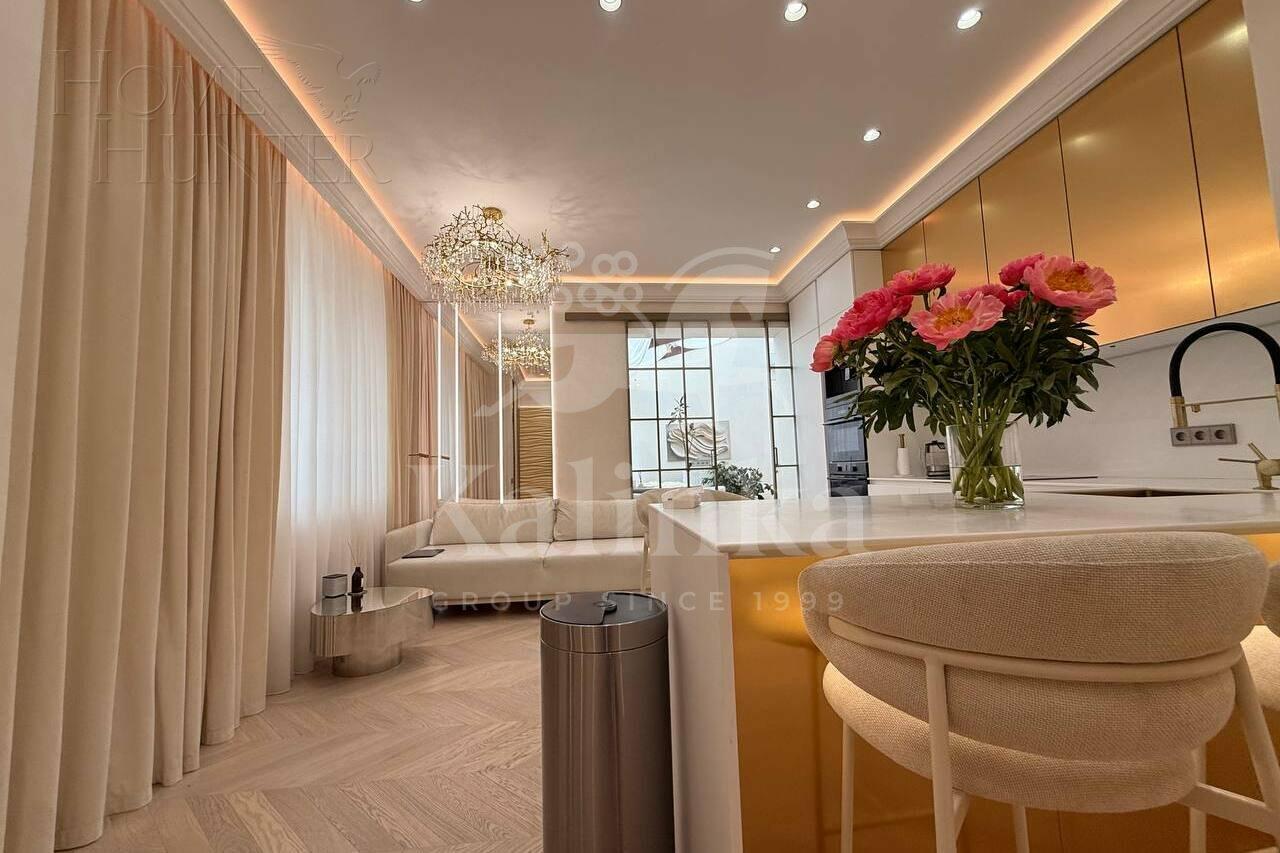 4-КОМН. КВАРТИРА С ОТДЕЛКОЙ 114 М² НА 3 ЭТАЖЕ