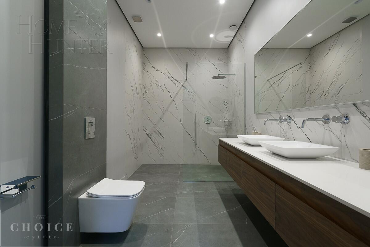 2-этажный коттедж 320 м² с отделкой
