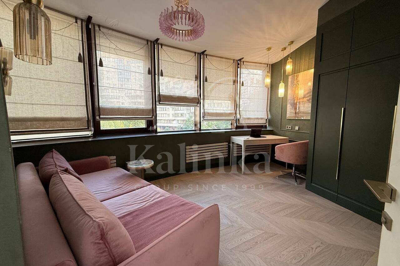 4-КОМН. КВАРТИРА С ОТДЕЛКОЙ 114 М² НА 3 ЭТАЖЕ