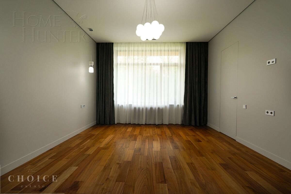 2-этажный коттедж 320 м² с отделкой