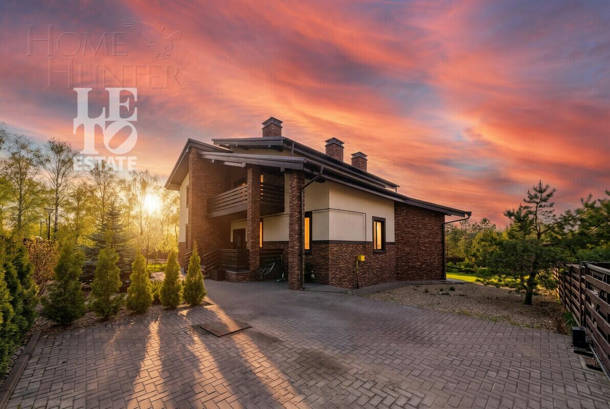 2-этажный коттедж 257.3 м² с отделкой