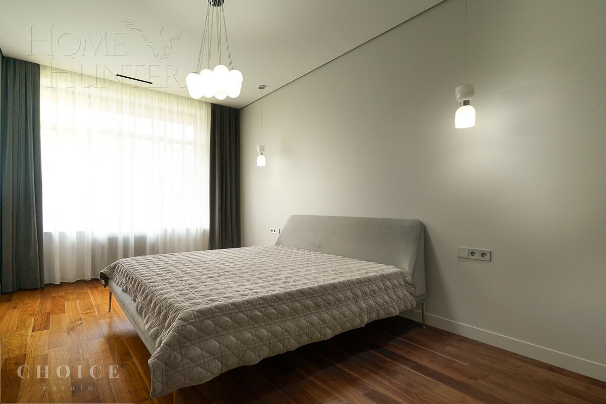 2-этажный коттедж 320 м² с отделкой
