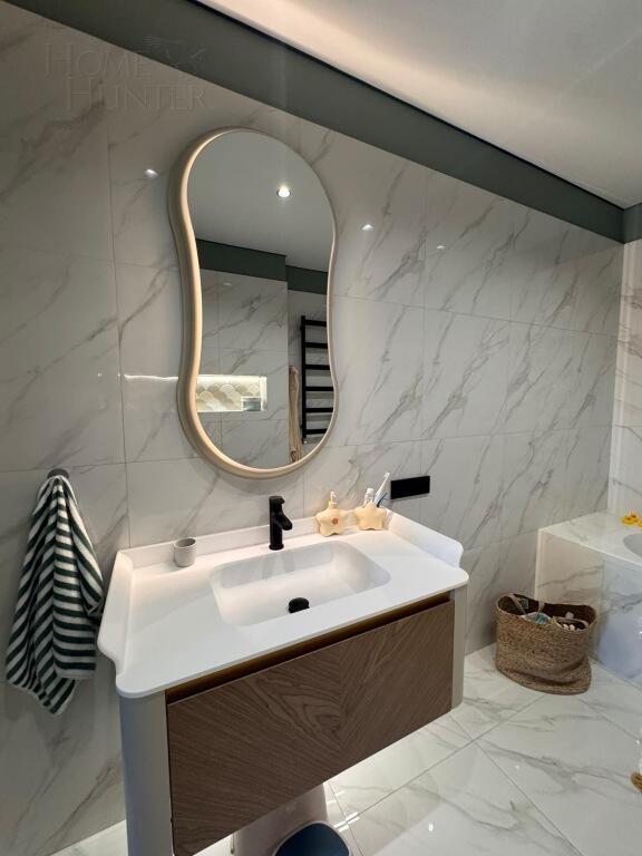 2-этажный коттедж 300 м² с отделкой