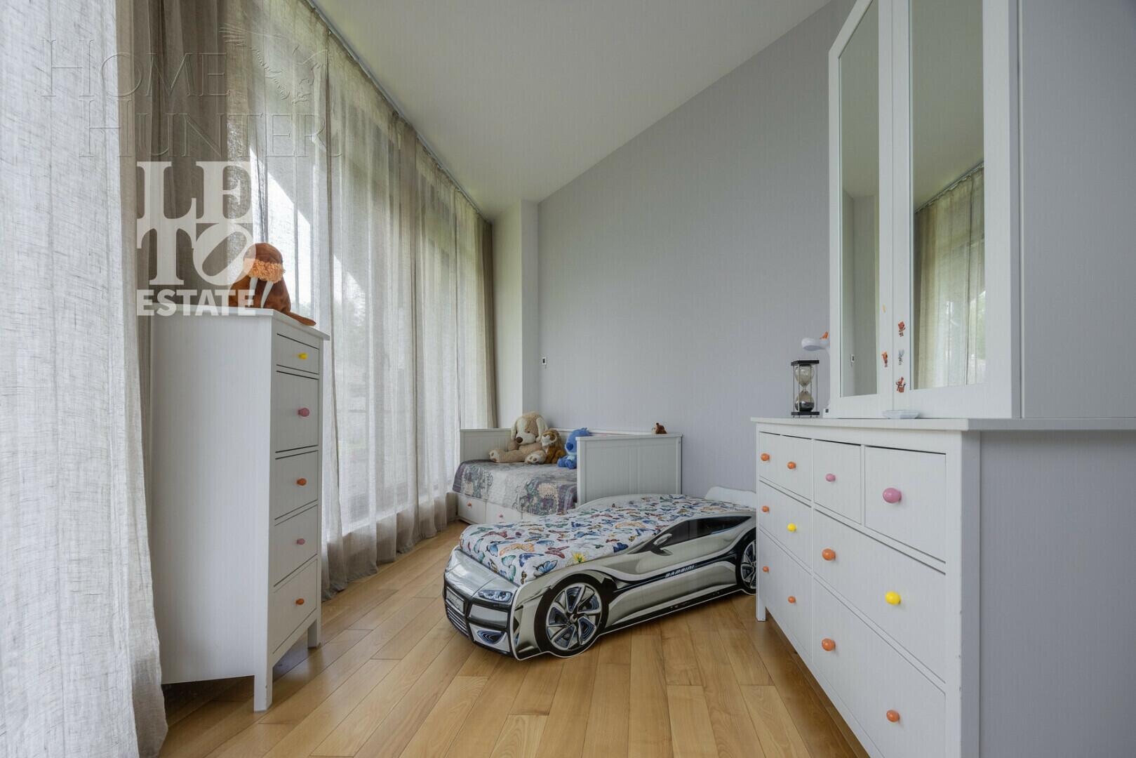1-этажный коттедж 700 м² с отделкой
