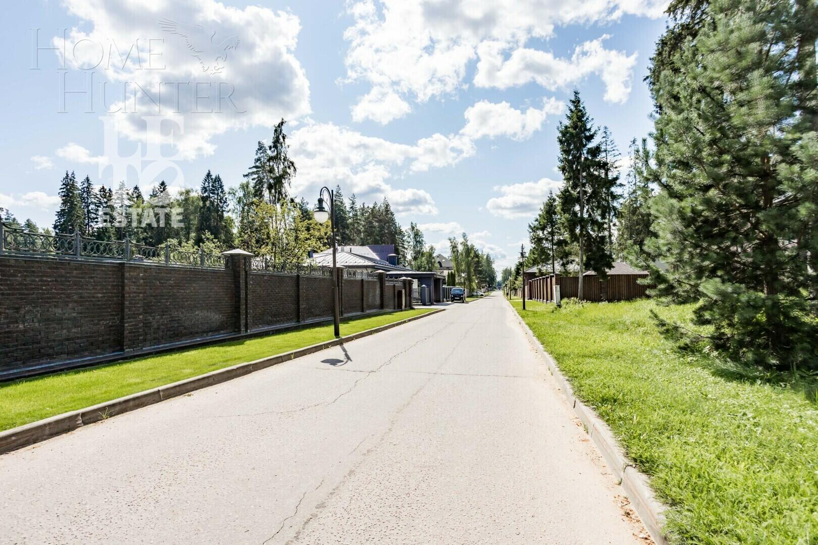 1-этажный коттедж 700 м² с отделкой