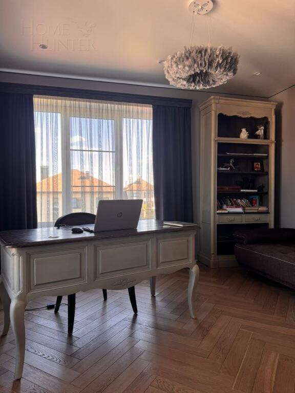 2-этажный коттедж 300 м² с отделкой