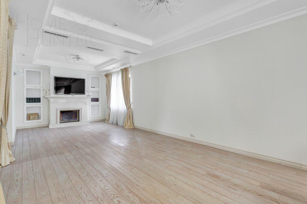 3-этажный коттедж 468 м² с отделкой