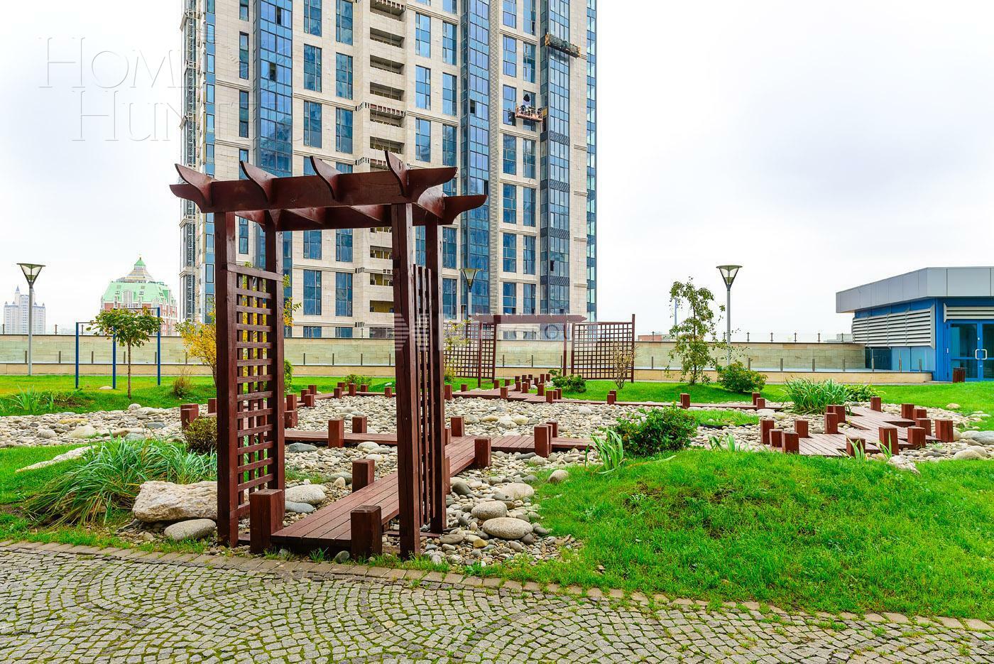 4-КОМН. КВАРТИРА С ОТДЕЛКОЙ 250 М² НА 13 ЭТАЖЕ
