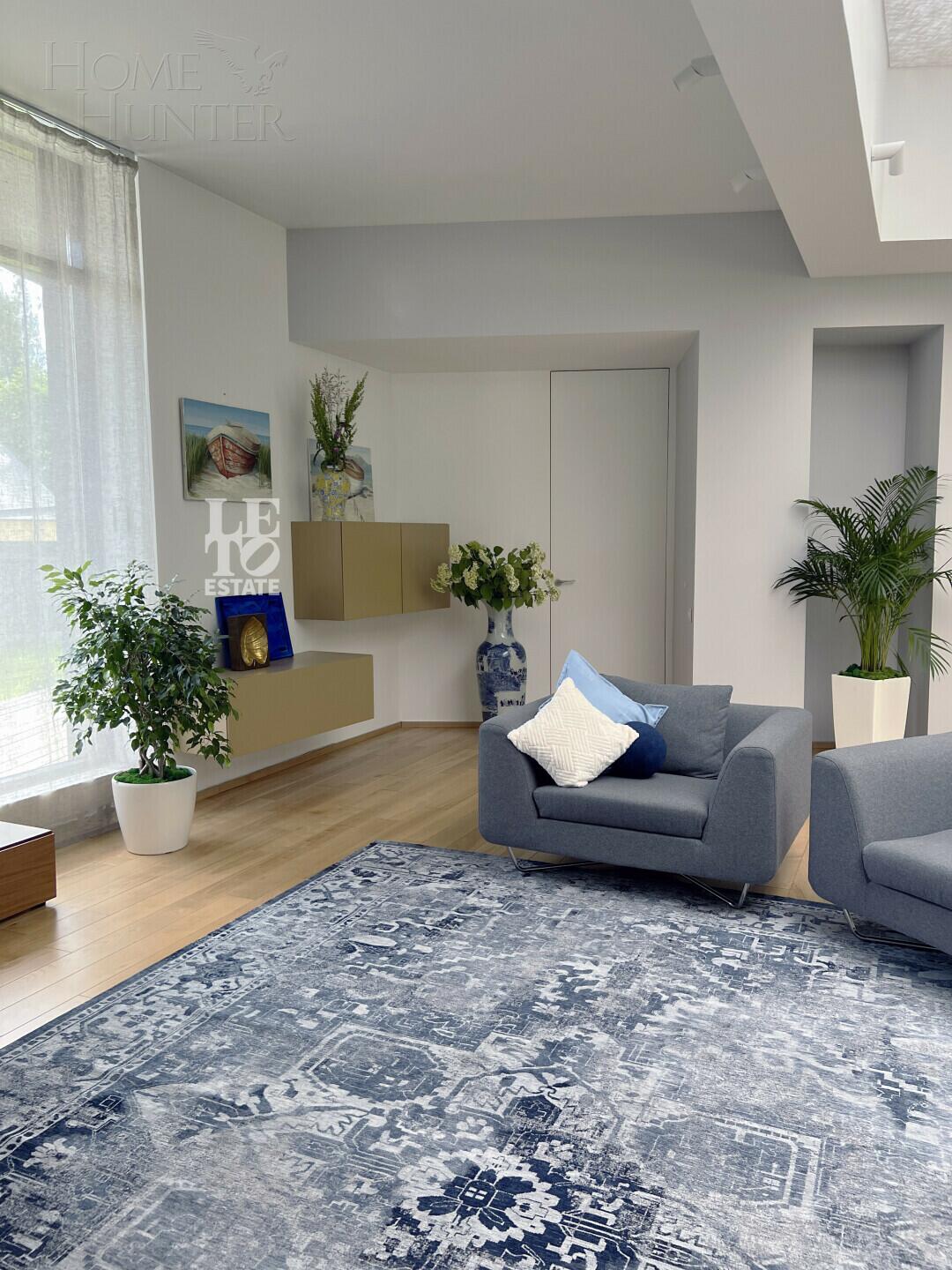 1-этажный коттедж 700 м² с отделкой