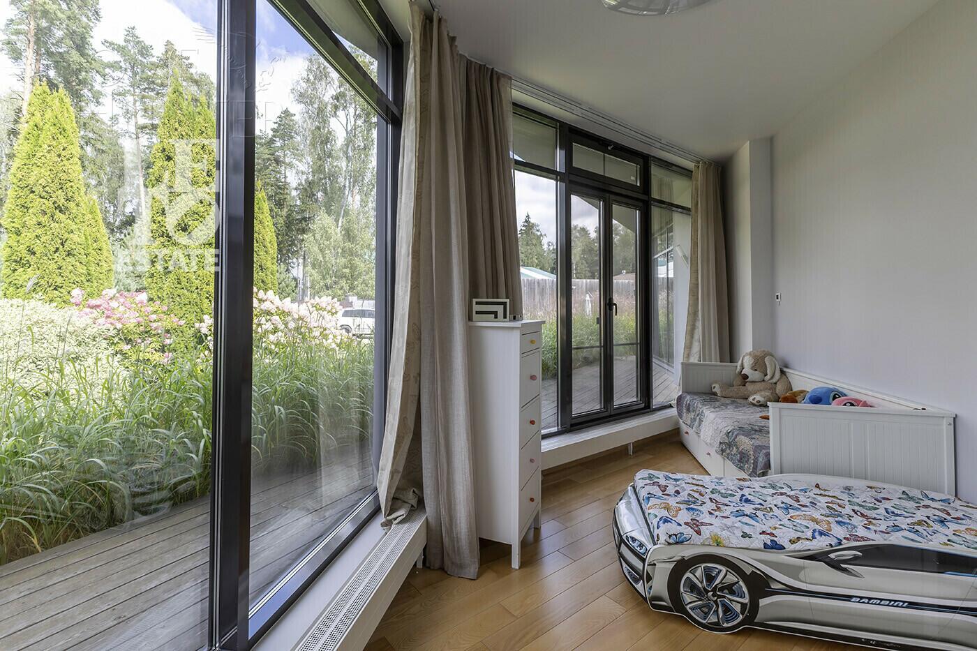 1-этажный коттедж 700 м² с отделкой