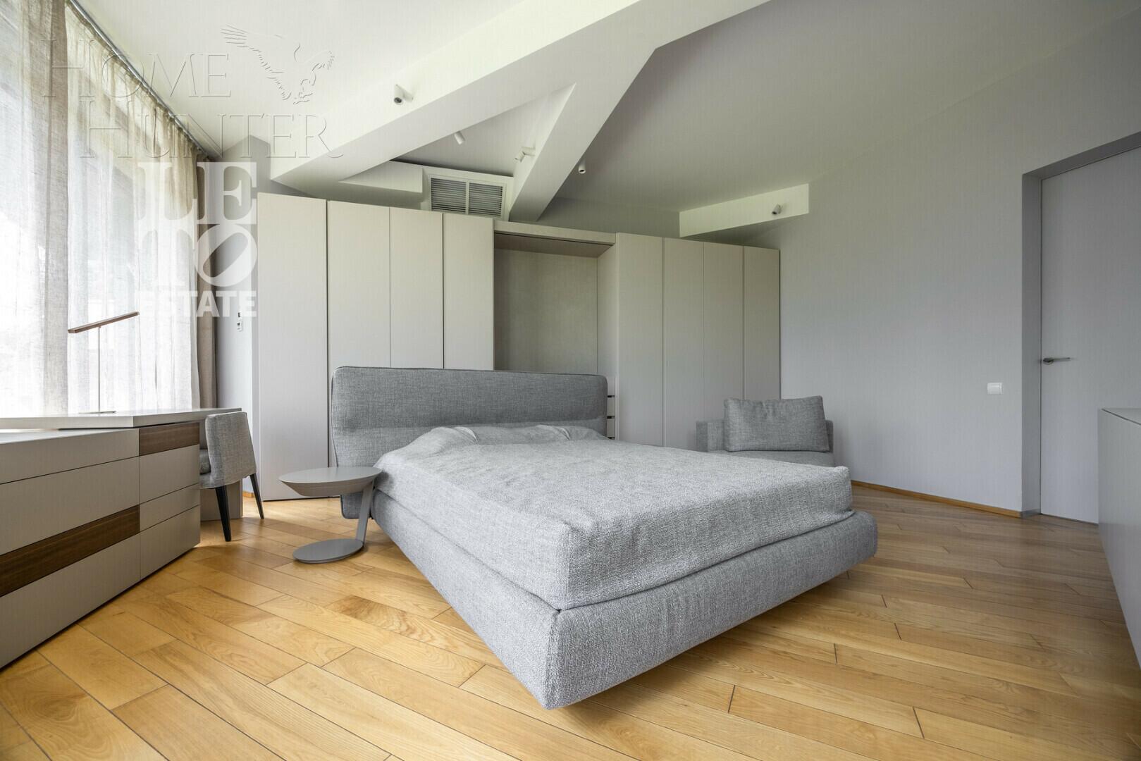 1-этажный коттедж 700 м² с отделкой
