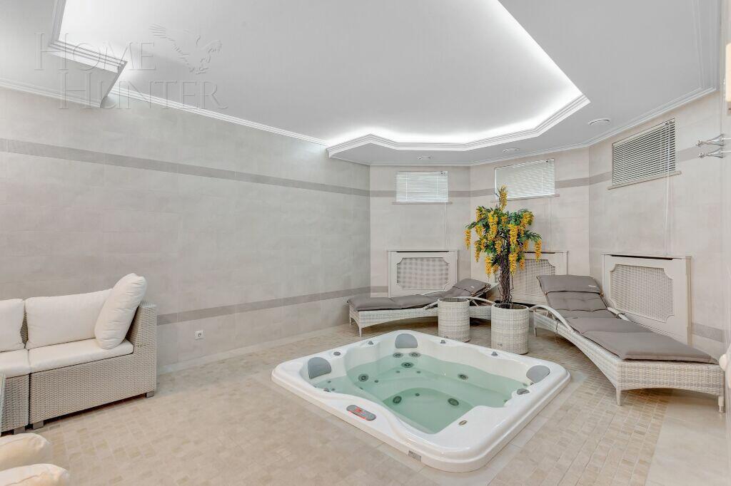 3-этажный коттедж 468 м² с отделкой