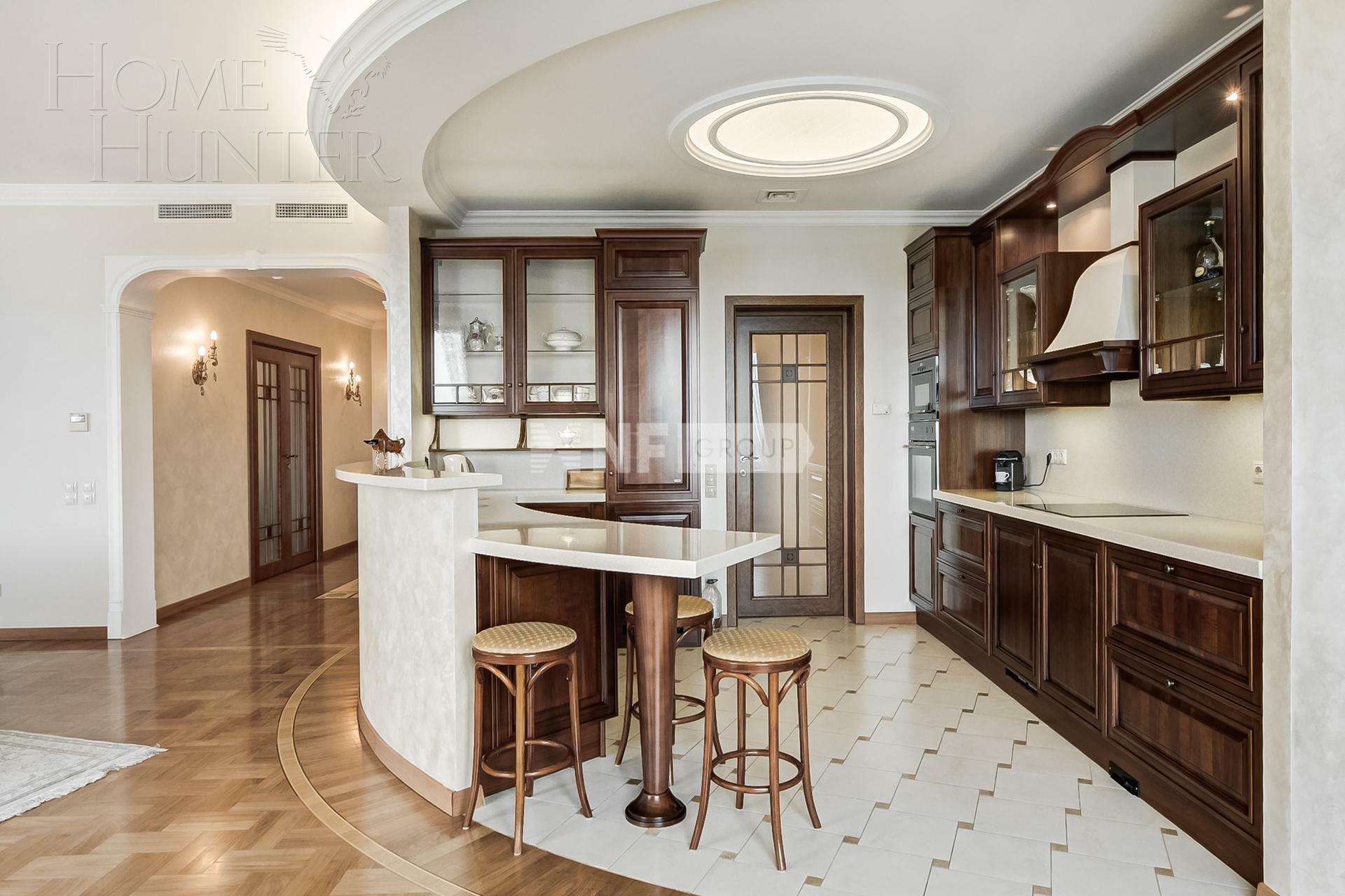 4-КОМН. КВАРТИРА С ОТДЕЛКОЙ 250 М² НА 13 ЭТАЖЕ