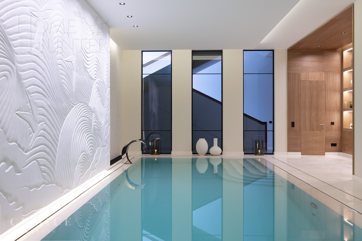 3-этажный коттедж 1 500 м² с отделкой