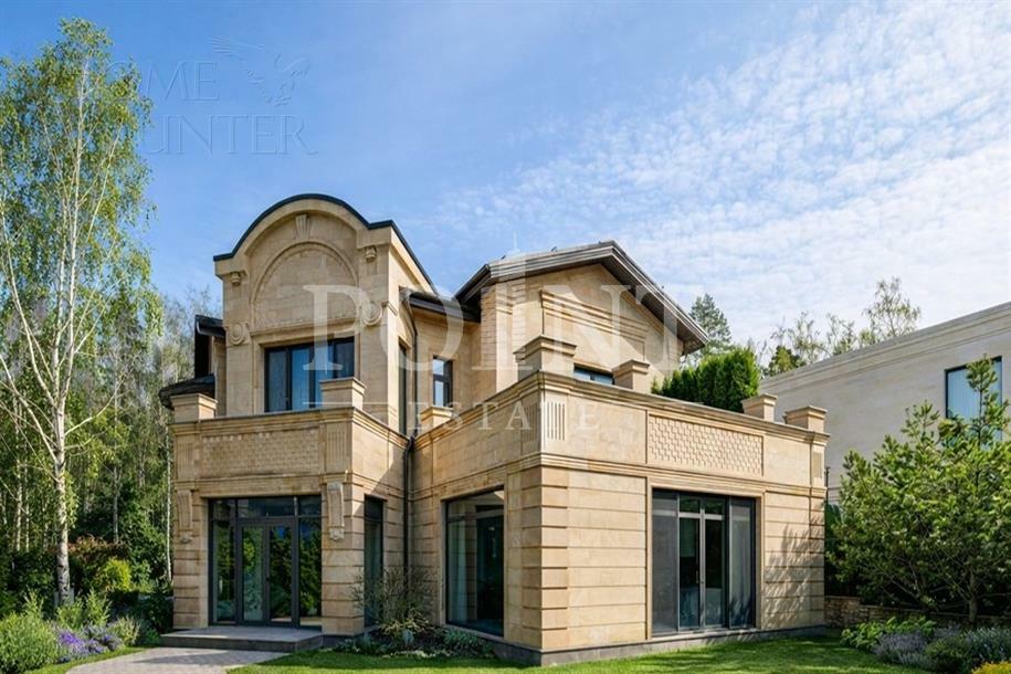 2-этажный коттедж 740 м² с отделкой