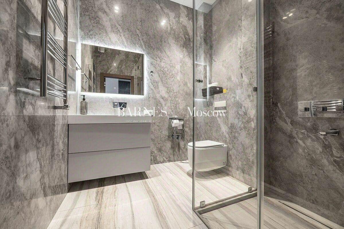 2-этажный коттедж 570 м² с отделкой
