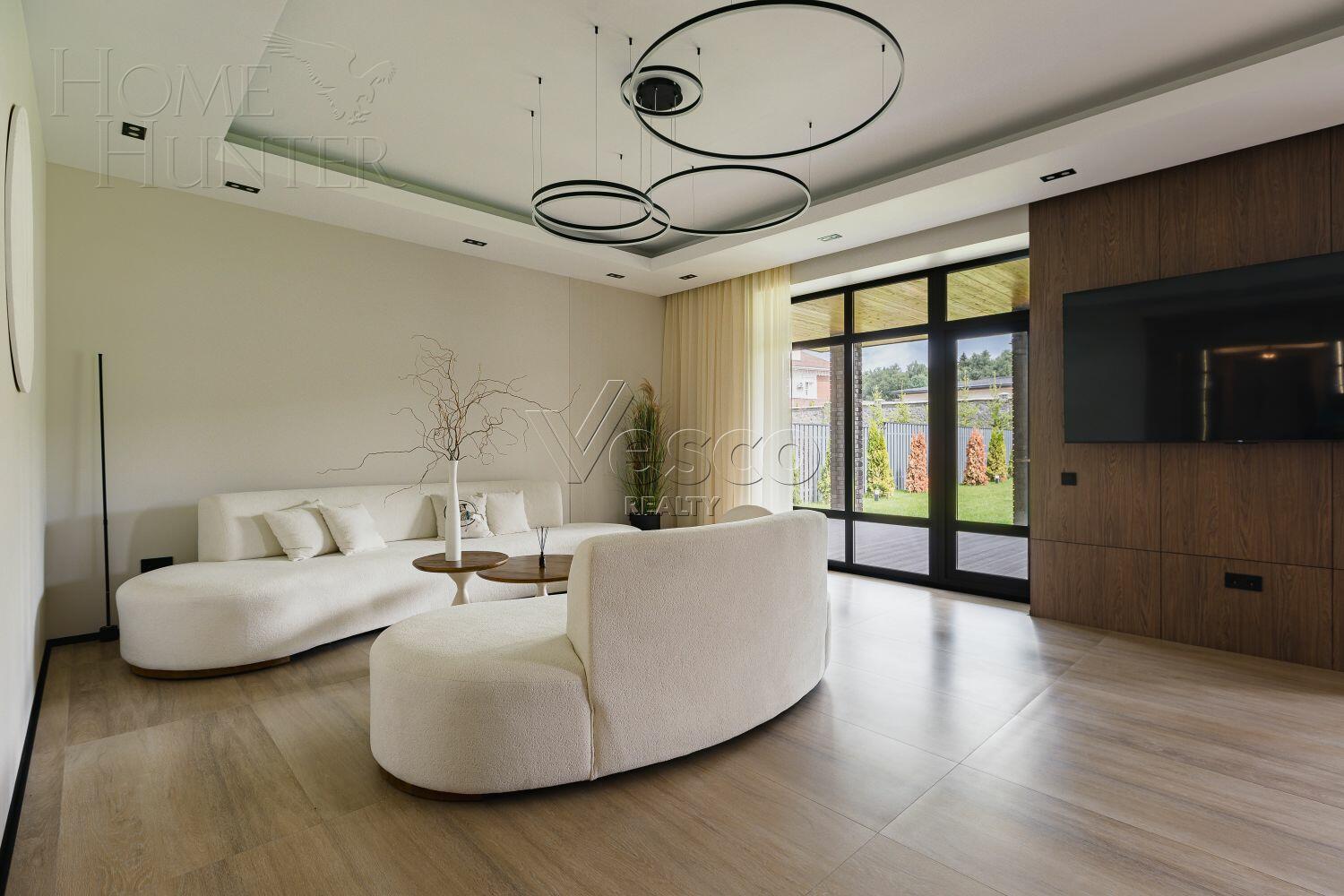 2-этажный коттедж 340 м² с отделкой