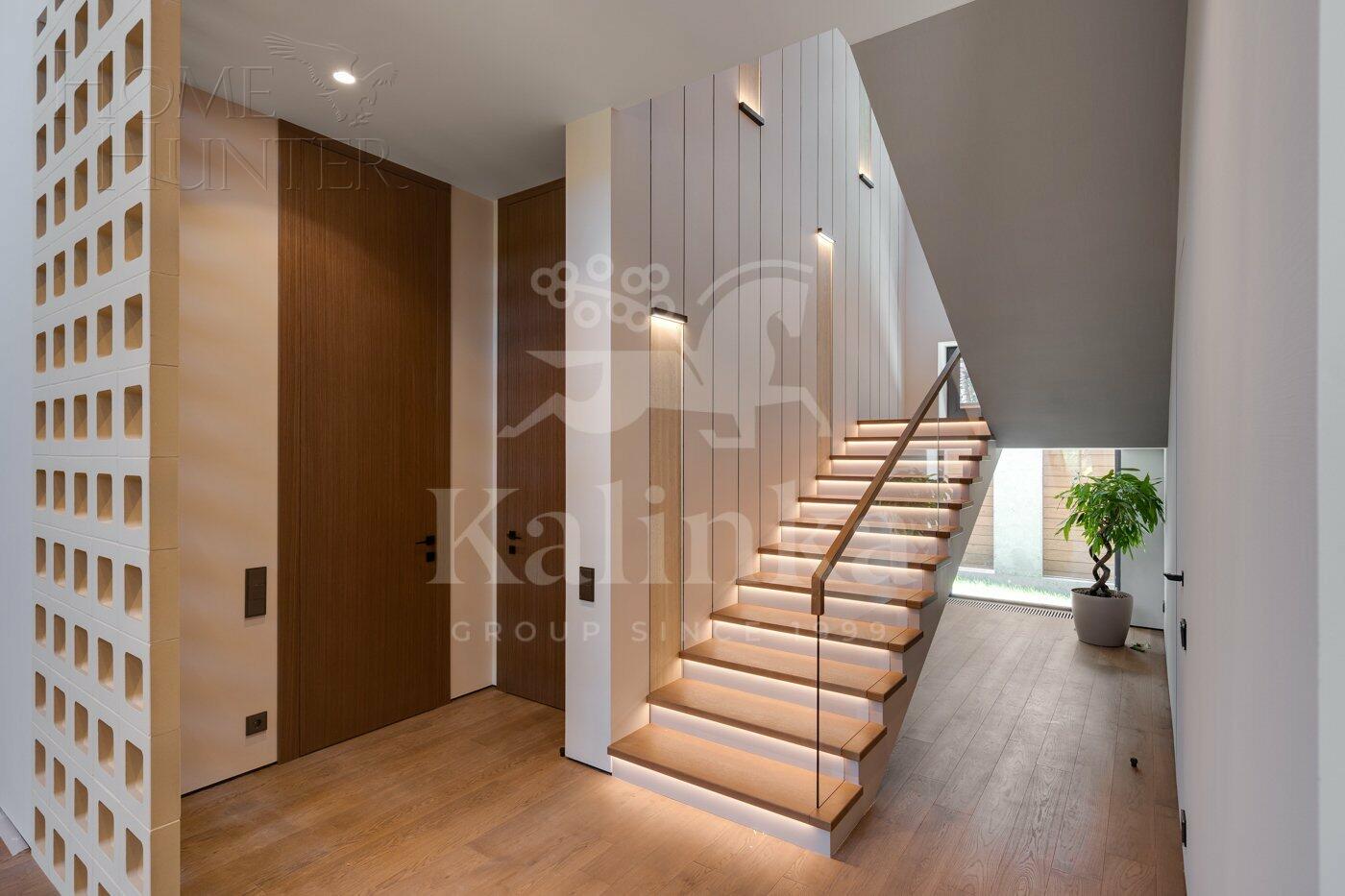 2-этажный коттедж 480 м² с отделкой