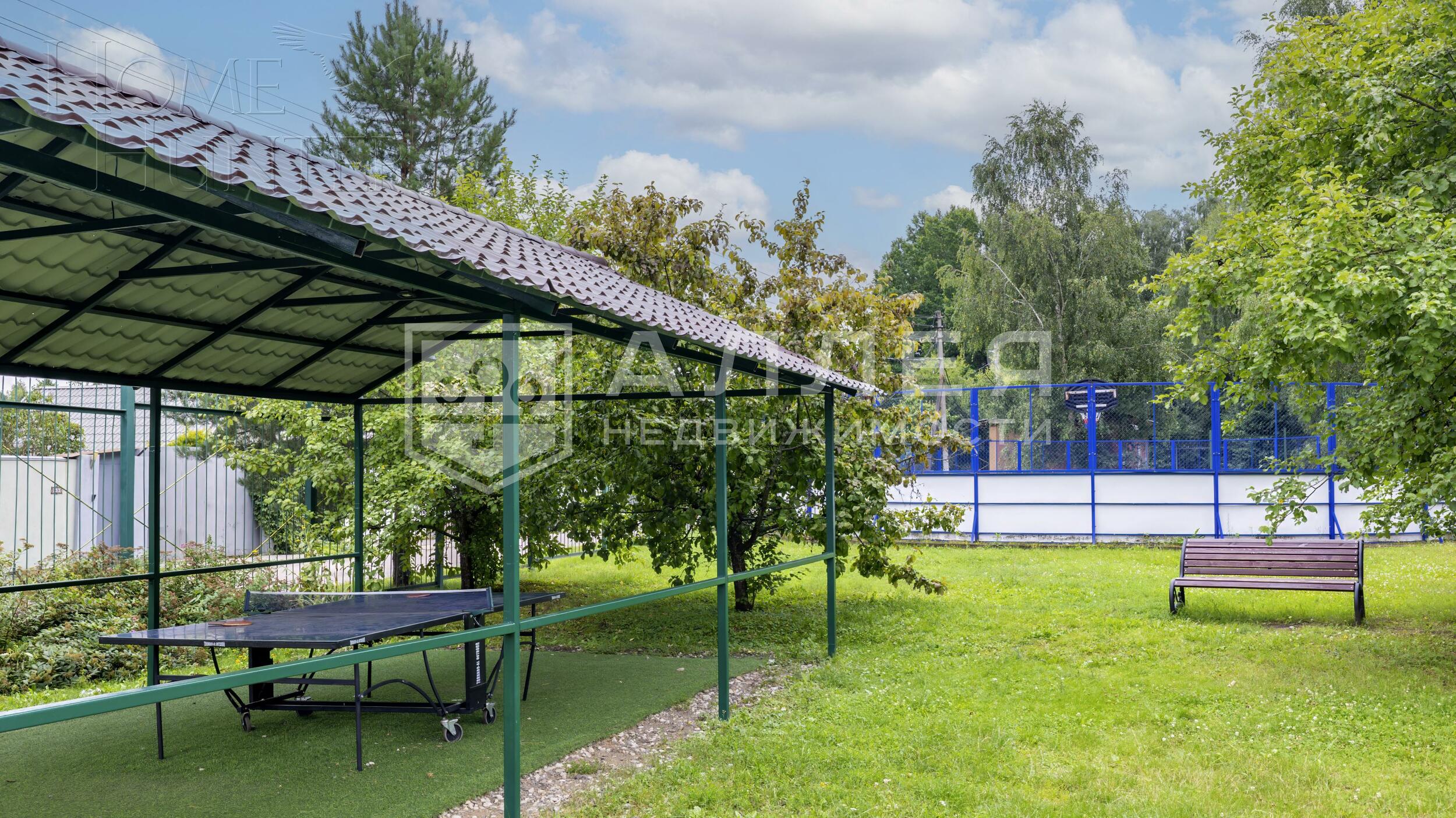 2-этажный коттедж 240 м² с отделкой