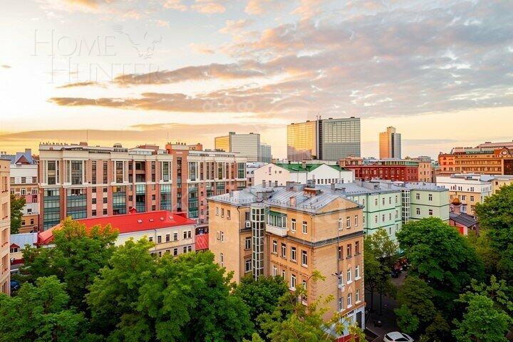 4-КОМН. КВАРТИРА С ОТДЕЛКОЙ 190 М² НА 7 ЭТАЖЕ