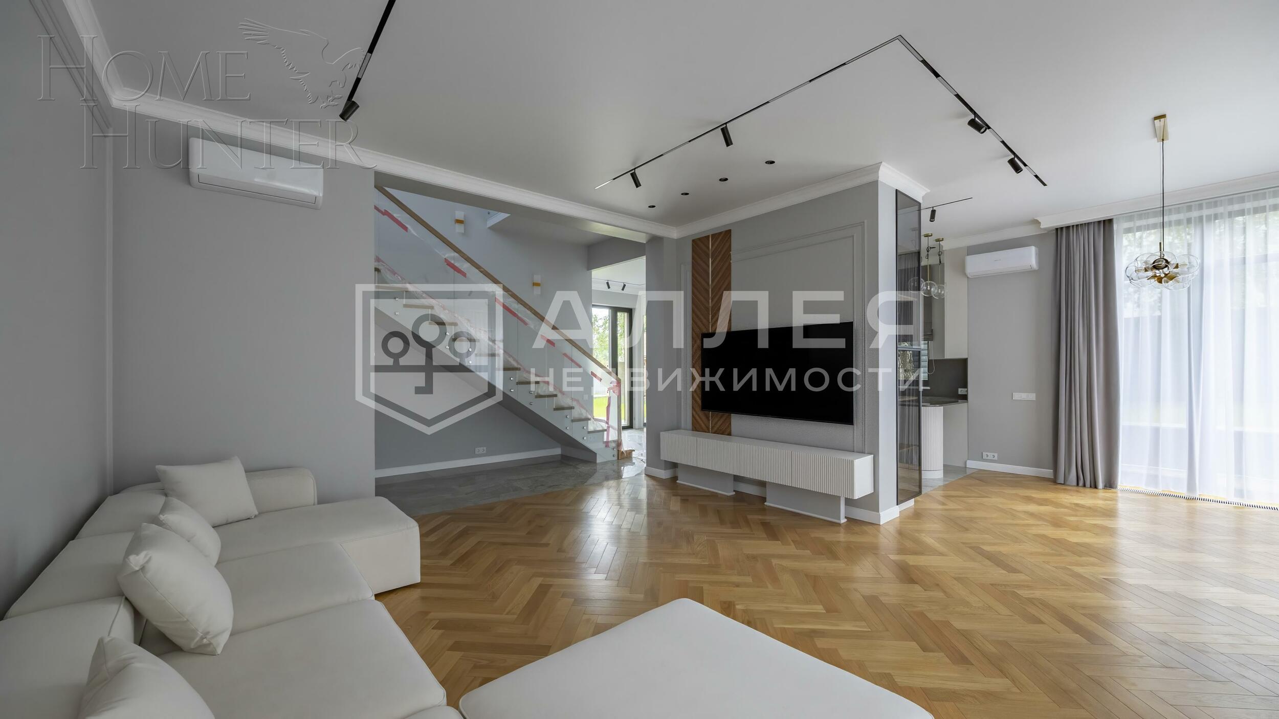 2-этажный коттедж 240 м² с отделкой