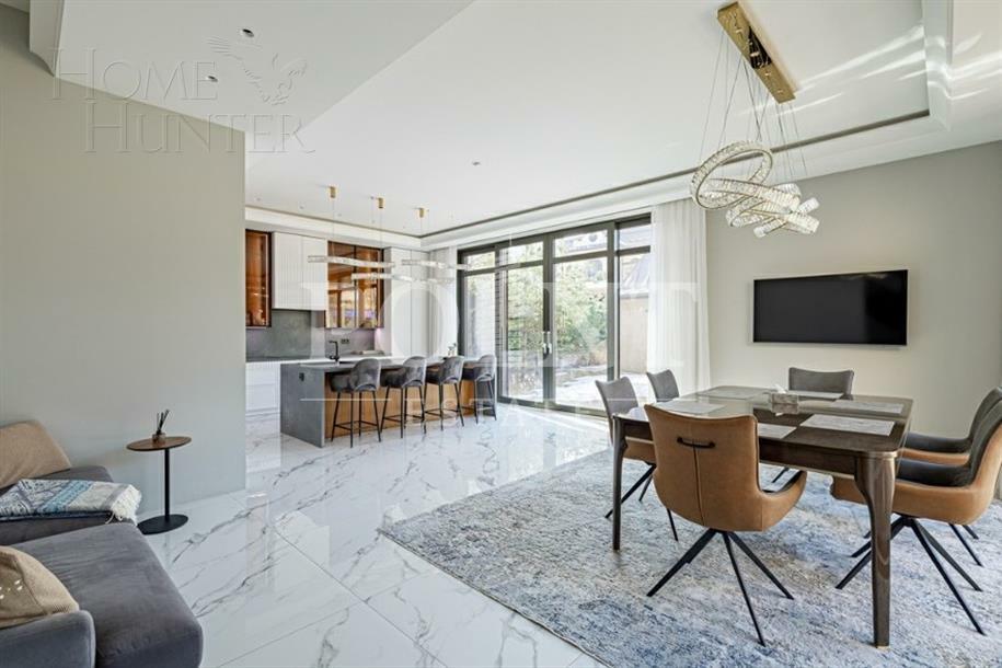 2-этажный коттедж 740 м² с отделкой