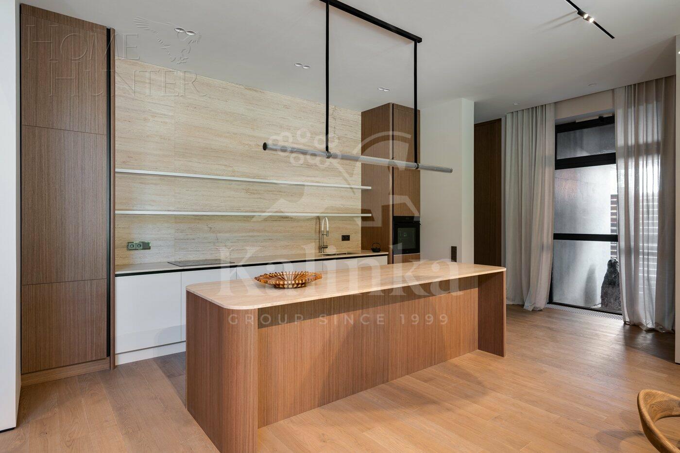 2-этажный коттедж 480 м² с отделкой